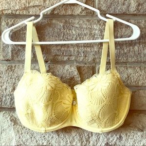 Yellow Lace Patterned Push Up Bra